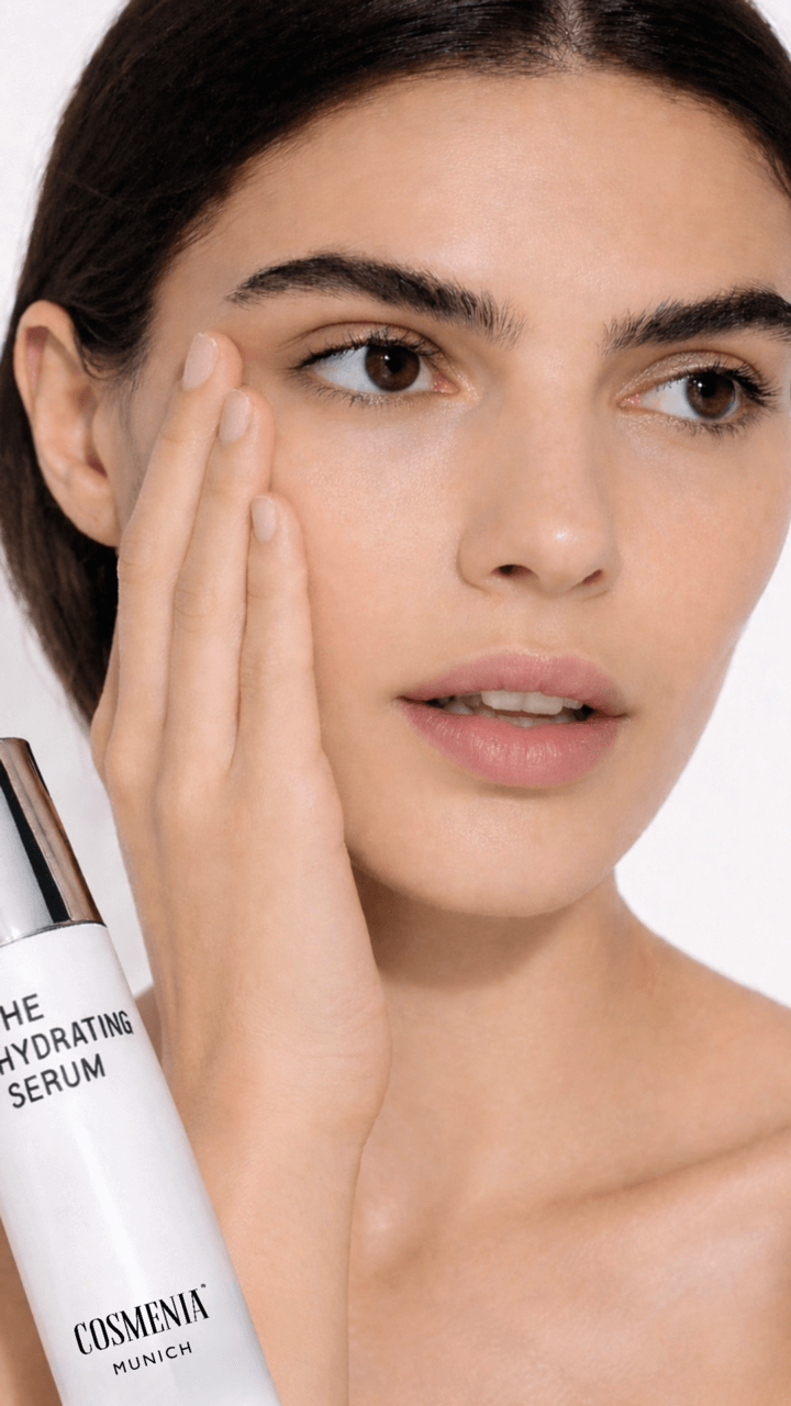Feuchtigkeitsspendendes Serum mit Alteromonas Ferment für glatte Haut