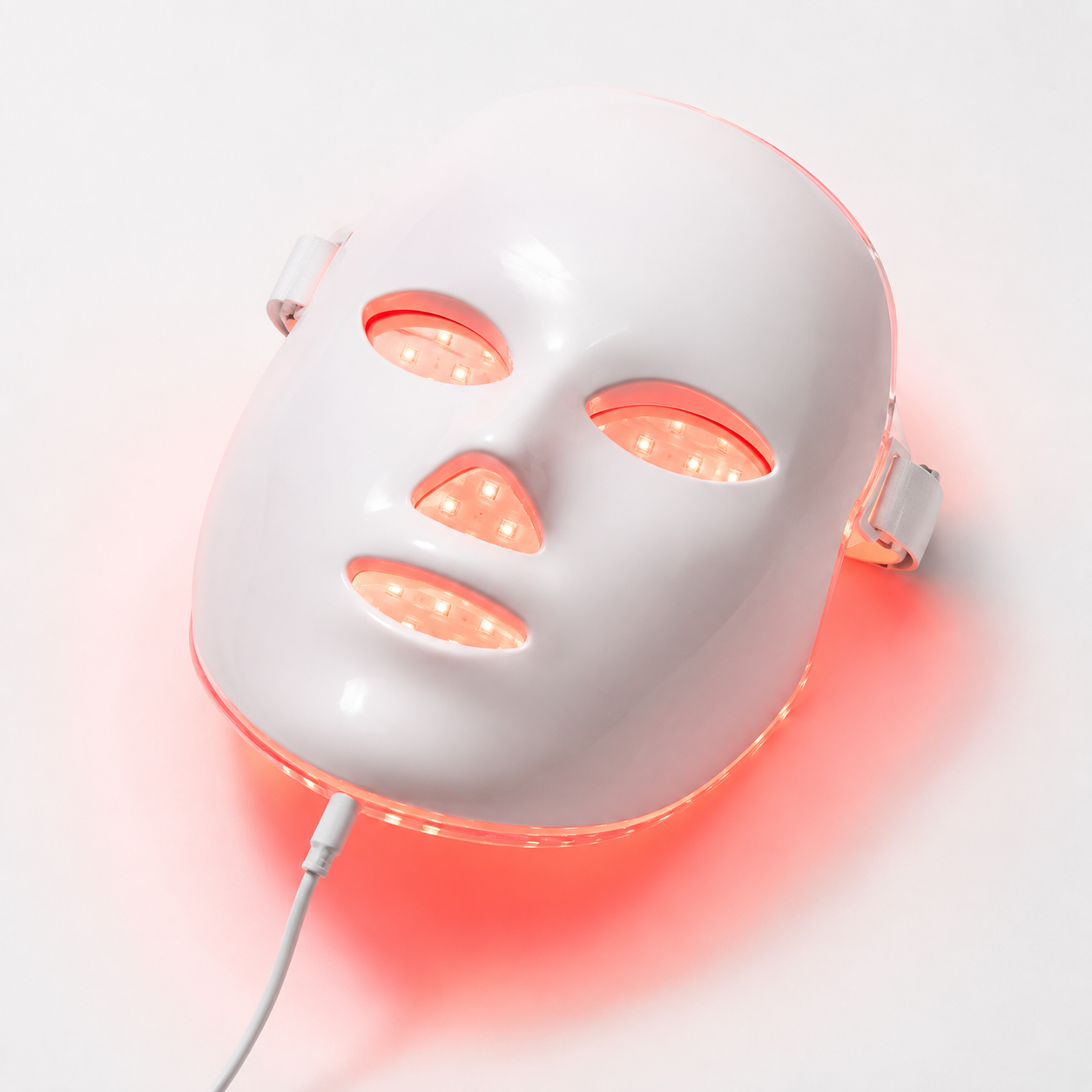 Rotlichttherapie für die Haut: Was LED-Masken wirklich bringen – und wo der Hype beginnt