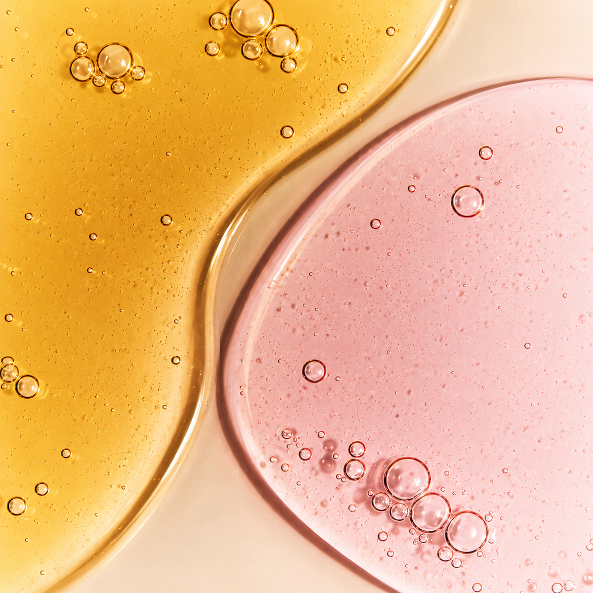 Polyglutaminsäure in der Hautpflege: Besser als Hyaluronsäure – oder nur ein neuer Hype?